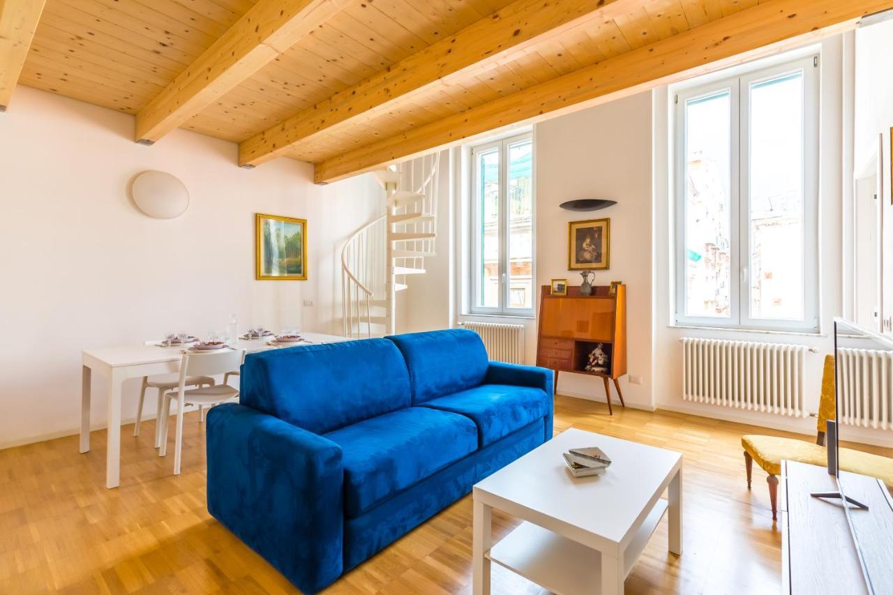 Nova Stylish House In Center By Napoliapartments Napoli