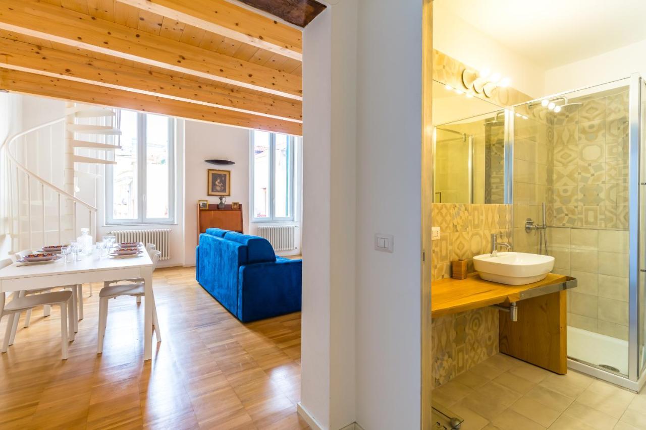 Appartement Nova Stylish House In Center By Napoliapartments