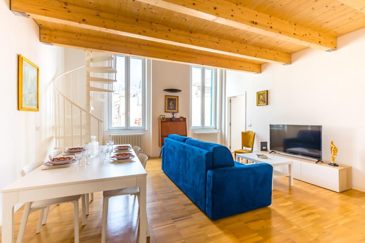 Nova Stylish House In Center By Napoliapartments Naples