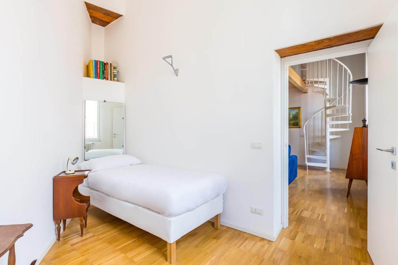 Nova Stylish House In Center By Napoliapartments Appartement